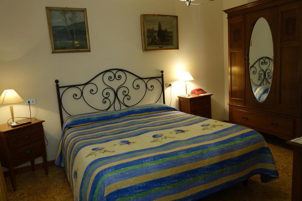 Hotel Roma Scanno Quarto foto